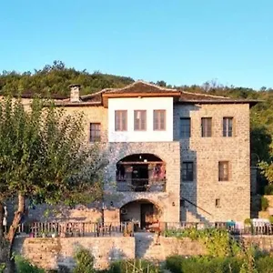  Pensión Traditional Albania